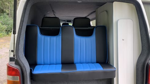 Sky – 4 berth Volkswagen Transporter campervan 