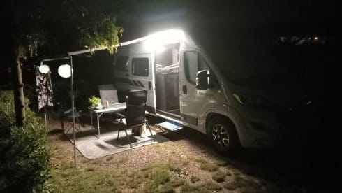 2p Dethleffs new edition Crosscamp bus from 2024