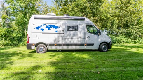 ORBIS – 2p Renault bus from 2018 Travel case built for convenience. none like this