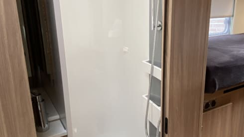 Vrijheid 2 – Luxury Bürstner T726 Length beds + Lifting bed 2021