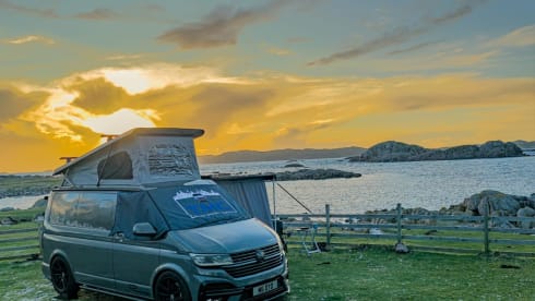 TMC – VW-Campingbus mit 4 Schlafplätzen ab Baujahr 2023