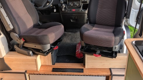 Explorer – Citroen Jumper (extra high and extra long)