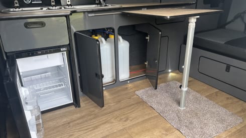 Volkswagen Transporter Professional Campervan