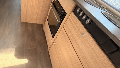 Vinnie – 6 berth Sunlight alcove from 2019