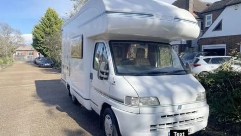 Kevin – 5 berth Fiat Ducato Swift Gazelle F59 2001