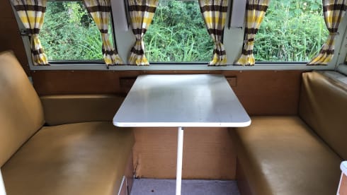De Bus – 2p Volkswagen bus from 1965