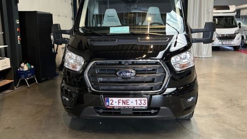 4p Ford semi-integrated uit 2024