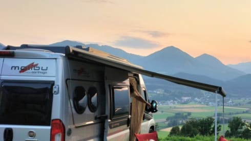 Fantastische buscamper  – 4p Malibu bus uit 2022