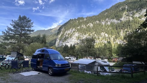 Amigo – Amigo de blauwe VW T4