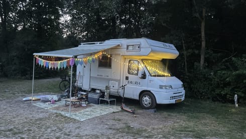 Bessy – Bellissimo Camper Hippie Frankia Bavaria Fiat Ducato 2.5 TDI 