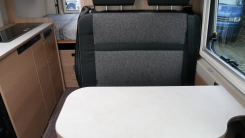 2p Carado bus from 2020