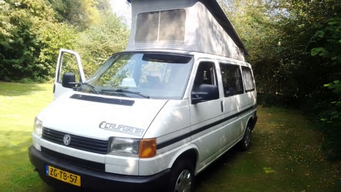 Sneeuwwitje – 4p Volkswagen campervan from 1991