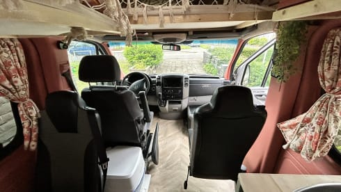 5 to 6 person self-build bus camper Mercedes Sprinter automatic.