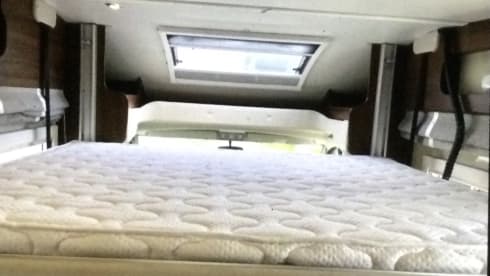 Mc lois – Fiat semi-integrated camper