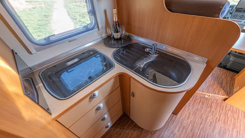 Burstner 2p – Burstner camper, fully equipped and complete inventory!!