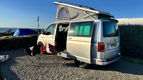 Dave – 4 berth Volkswagen campervan from 2019 4Motion Automatic