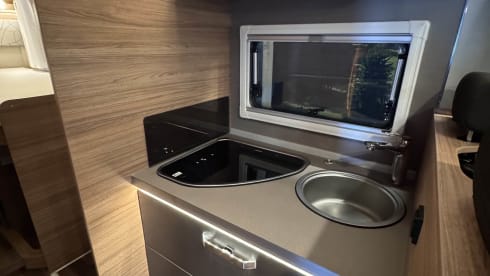 Weinsberg Carasuite 700 4p from 2023