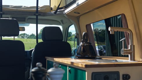 Mawkin – A Hand-Crafted Home on Wheels for your Highland Adventures