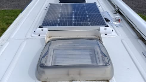 Vanture24 – 2p Volkswagen bus from 2011