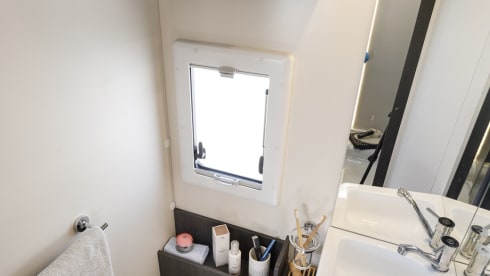 Camper Ford TL 265 roller team  – Freiheit auf vier Rädern Ihre Reise beginnt dort, wo Sie möchten 