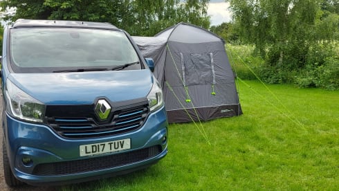 Blue Bell – 4 berth campervan for exciting escapes