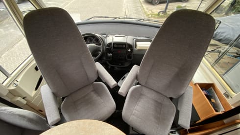 HYMER B514 4 PS