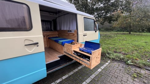 Meneer bus – Volkswagen LT28 uit 1991