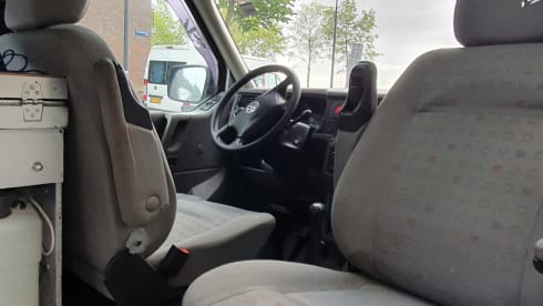 VW – Volkswagen Transporter T4 2.5 Tdi (4 belts)