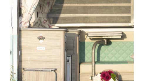 Pip – Vintage VW Campervan 'Pip'