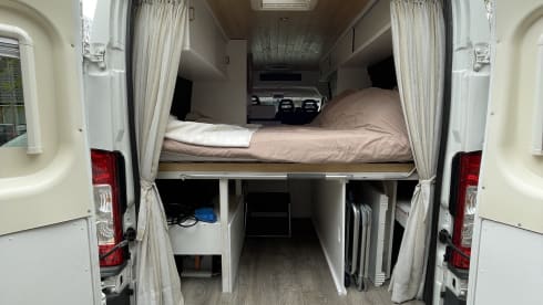 Flow  – On an adventure with this cool DIY Fiat Ducato MultiJet 150 185 HP