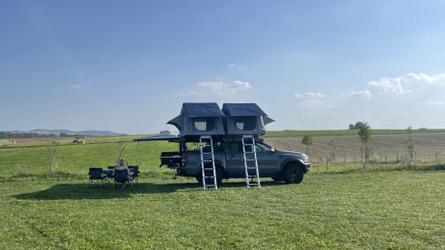 Bluey – 4p Ford Raptor rooftop from 2020