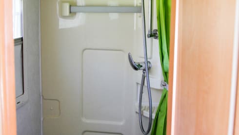 david – Vermietung eines renovierten Challenger-Wohnmobils