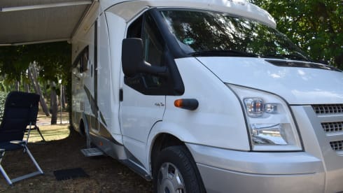 2p Ford semi-integrated from 2007