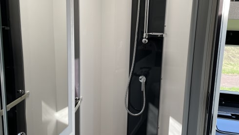 HYMER Free 600S escamotable AUTOMATIQUE 