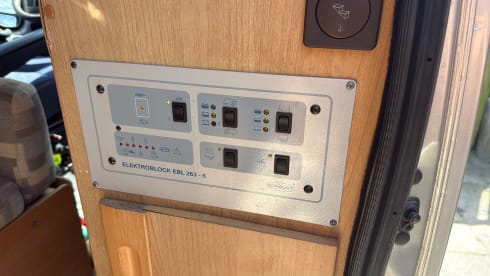 Booi – 3p Fiat bus uit 2004