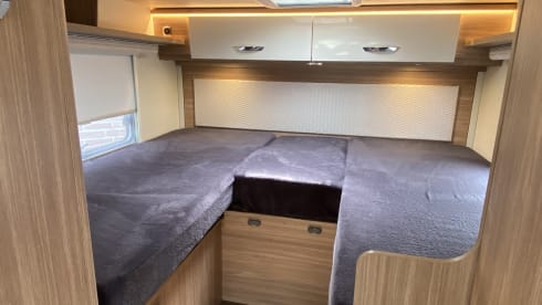 Vrijheid 2 – Luxury Bürstner T726 Length beds + Lifting bed 2021