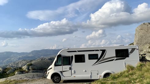 Mercator – Compleet uitgeruste nieuwe camper