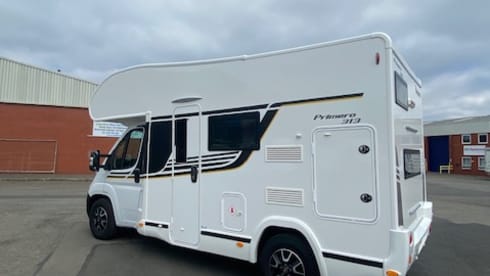 Beni Compact Family van – 6 berth Benimar alcove from 2024