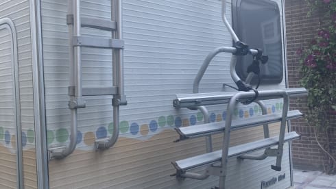 6p family camper with bunk beds