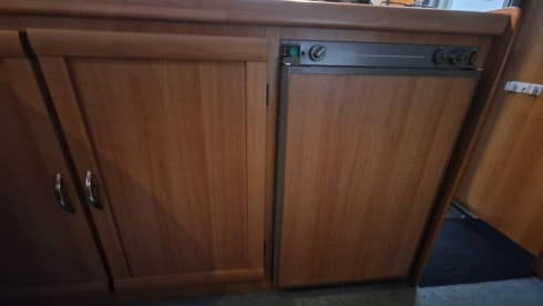 GianCarlo – Campervan rental for 6 people