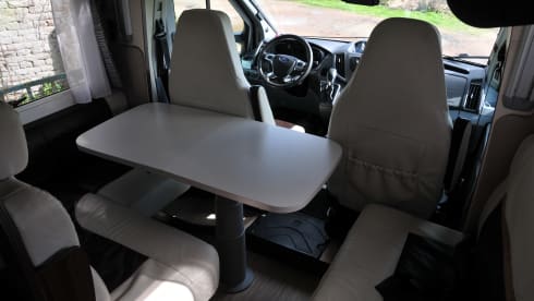 Cocoon – 5p Benimar semi-integrated from 2019