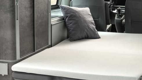4p Volkswagen bus from 2021