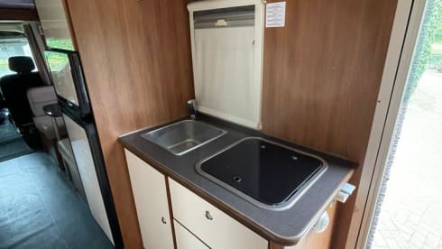 Renault Rimor – 7p Renault alcove uit 2016