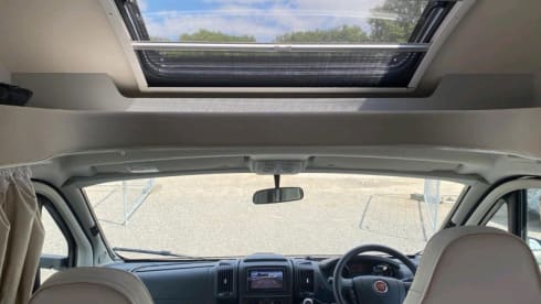 T line 590 – Roller Team T-Line 590 automatic. 5.99M 