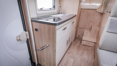 Camper Citroën Siena - 6 people