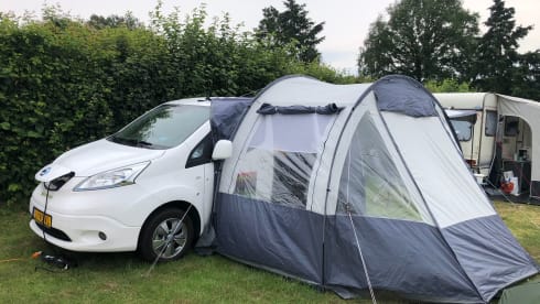 6 Personen E-Wohnmobil Nissan ENV200 Elektrischer kompakter Buscamper