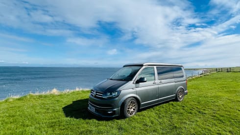 Ruby  – 2015 Volkswagen Campervan – 4 Berth
