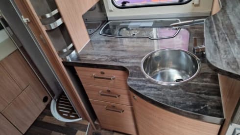 2p Knaus semi-integrated from 2015