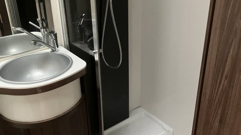 Bramper – Adventure Travel: Rent Our 4-Person Camper!