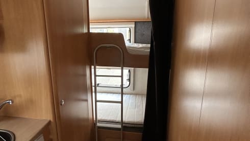 Karflash  – Fijne familiecamper. Jullie thuis op vakantie!